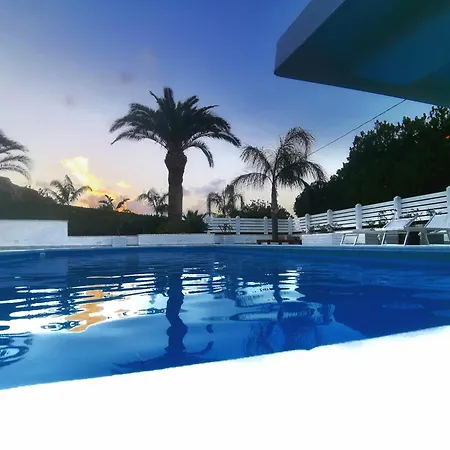 Hébergement de vacances Girolama *